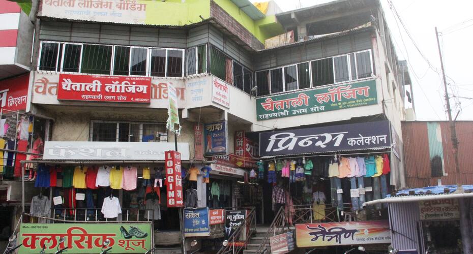Chaitali Lodging Boarding, Satara 1